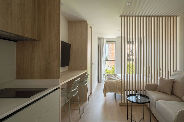 Hotel L�bere Pamplona Universidad