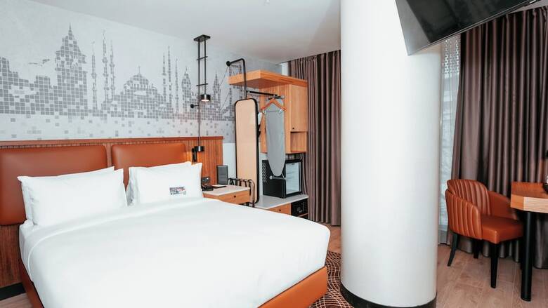 Hotel TRYP By Wyndham Istanbul Beyoglu