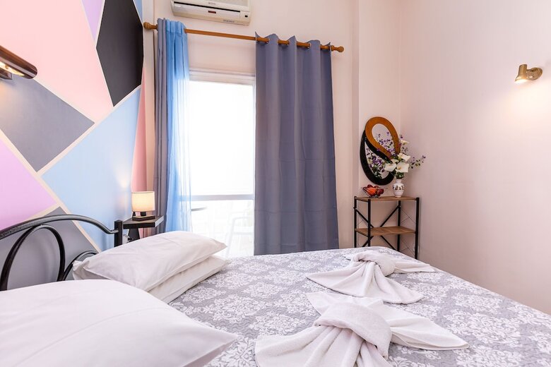 Riviera Seaside Hotel By Estia