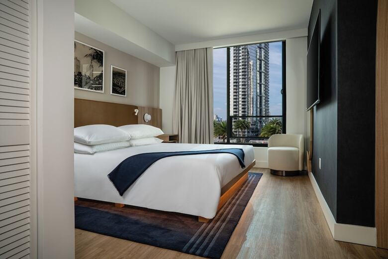 Gale Miami Hotel And Residences