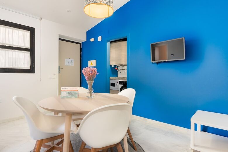 Hotel Smartr Sevilla Las Due�as