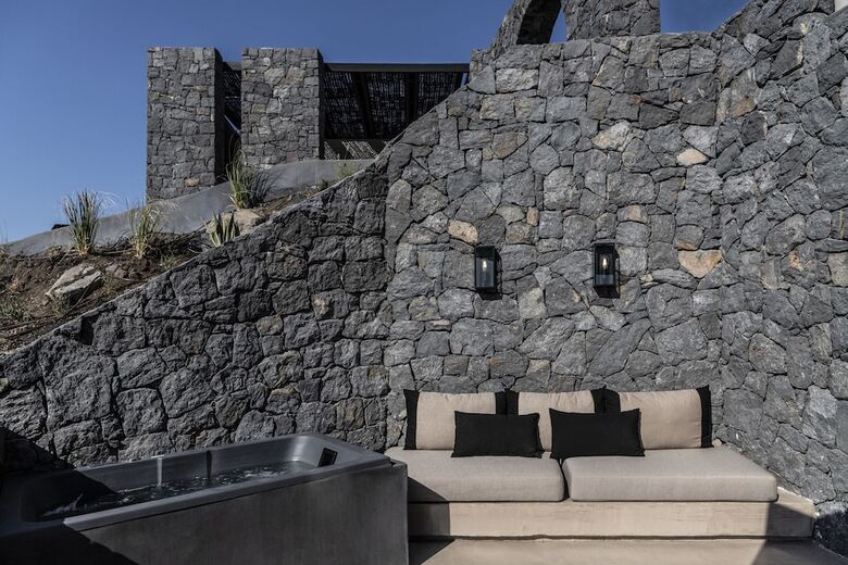 Hotel Nimbus Santorini