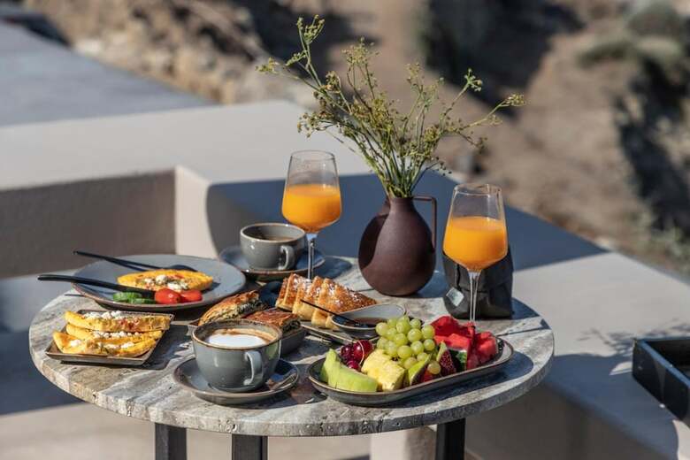 Hotel Nimbus Santorini