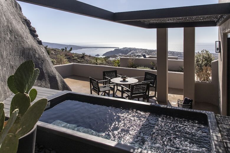 Hotel Nimbus Santorini