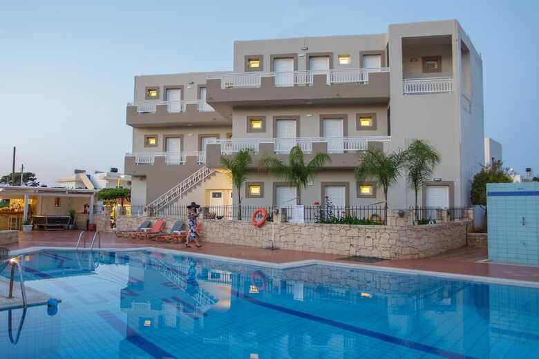 Hotel Amara Seaside By Estia