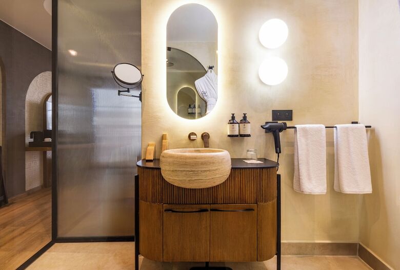 Hotel Le Square By Onomo Collection