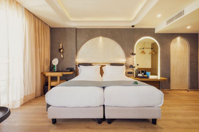 Hotel Le Square By Onomo Collection