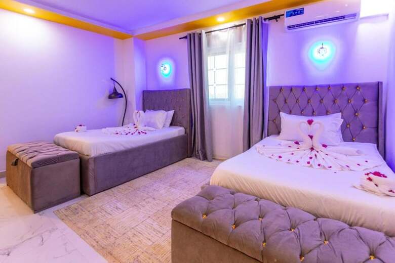Canary Golden Hotel