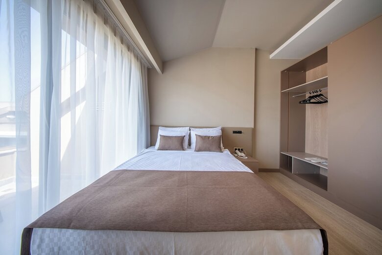Prive Suite Side & Spa Hotel Adults Only 16 Plus
