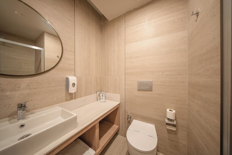 Prive Suite Side & Spa Hotel Adults Only 16 Plus