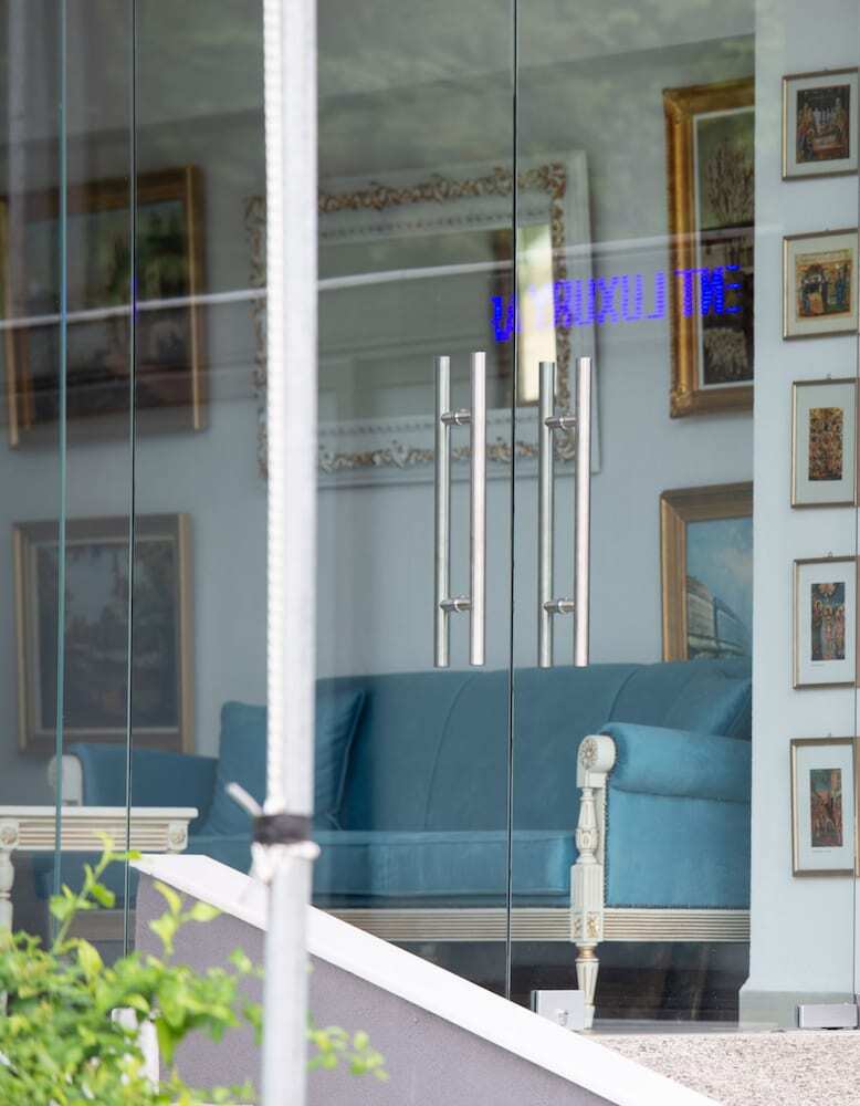 Apartamento Light Blue Luxury Rooms