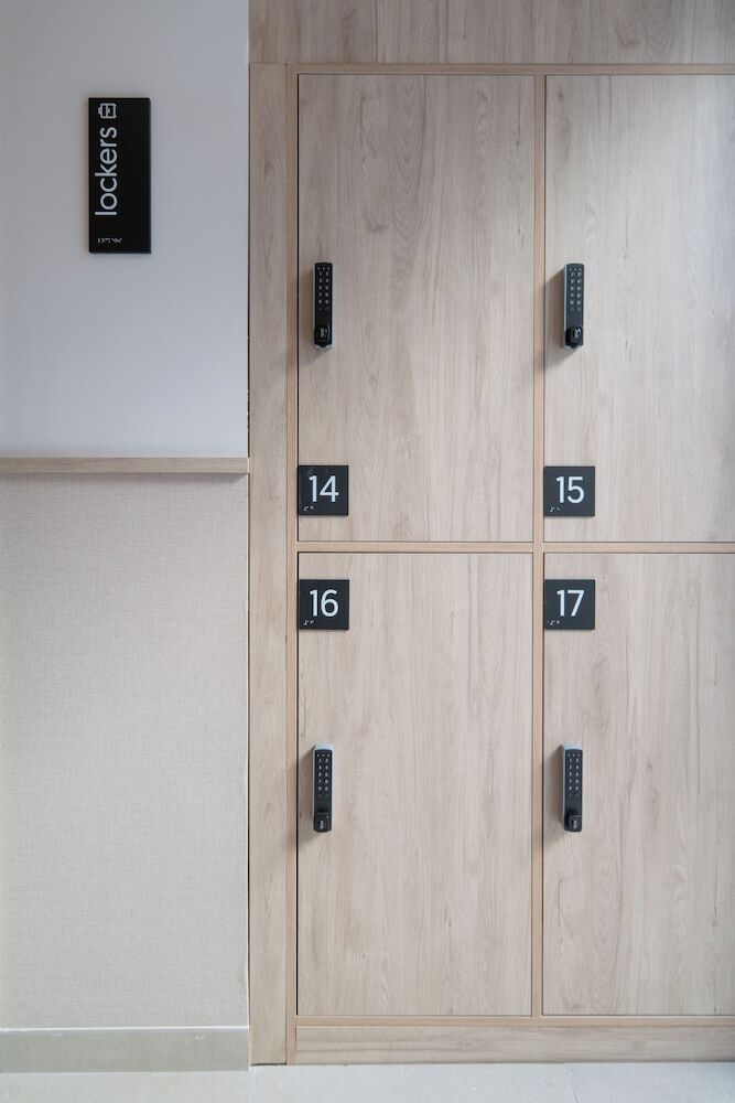 Hotel L�bere Seville Plaza Nueva
