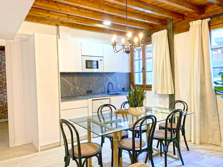 Apartamentos Palacete Nazar� Granada 3000