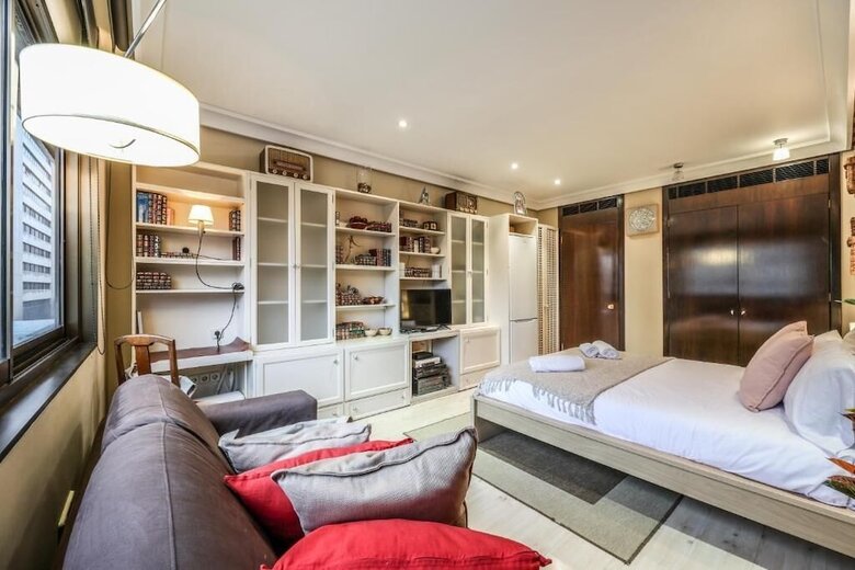 Aparthotel Smartroom Madrid By Arco