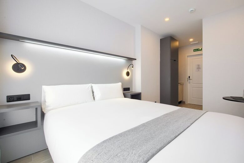 Dobo Madrid Sb20