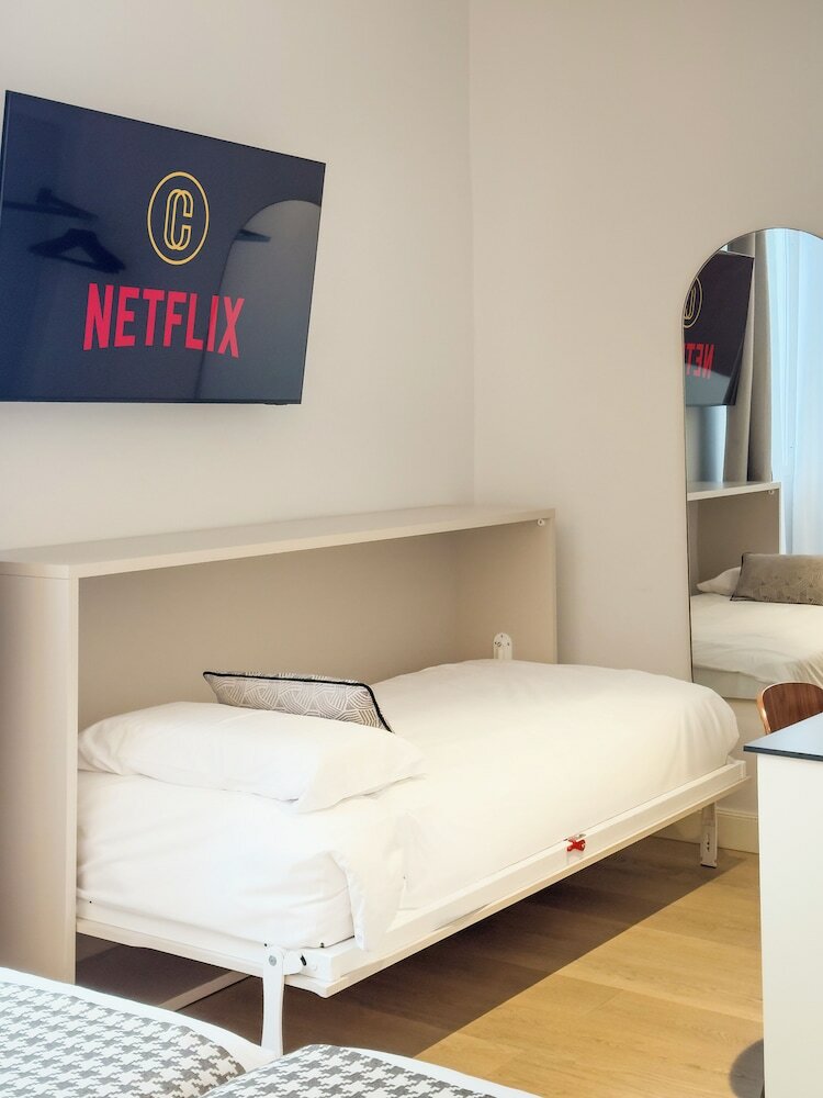 Hostal �pera Stays By Charming