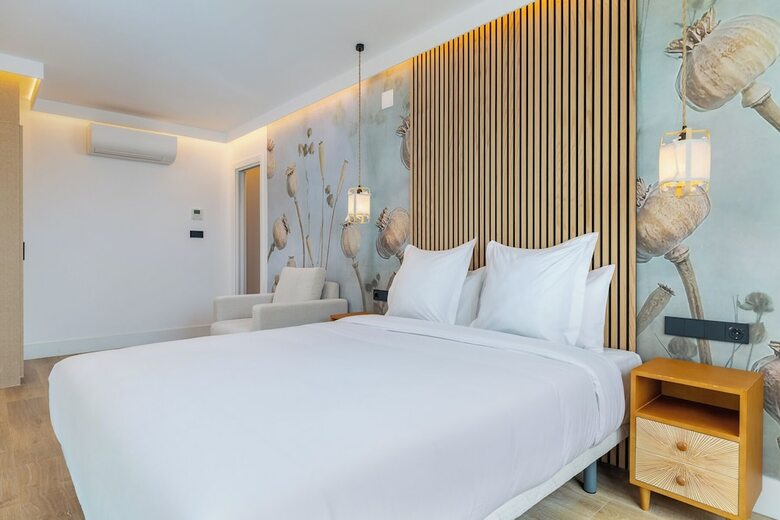 Ha Aparthotel Retiro Suites