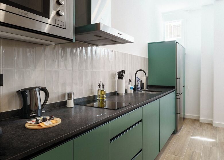 Aparthotel Limehome Madrid Calle De Matilde Diez