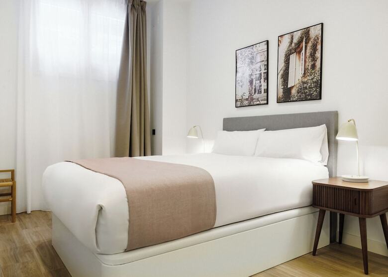 Aparthotel Limehome Madrid Calle De Matilde Diez