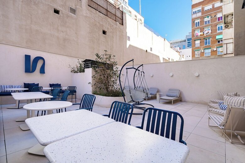 Aparthotel Iconic Suites