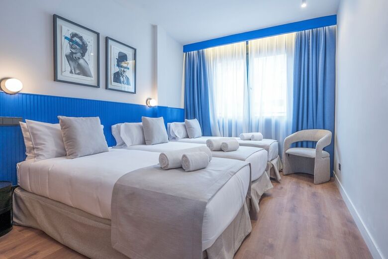 Aparthotel Iconic Suites