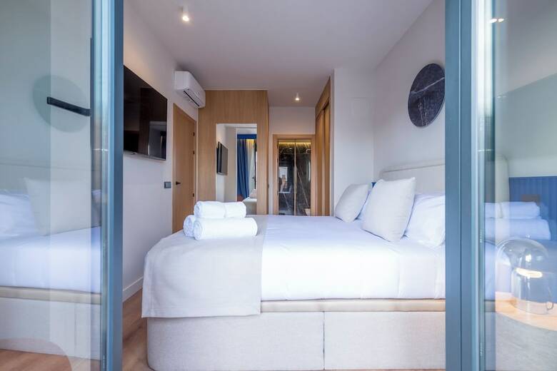 Aparthotel Iconic Suites
