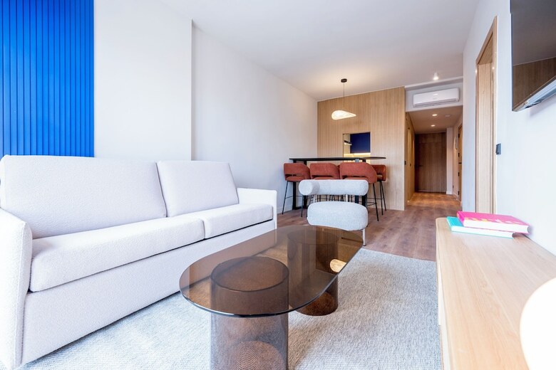 Aparthotel Iconic Suites