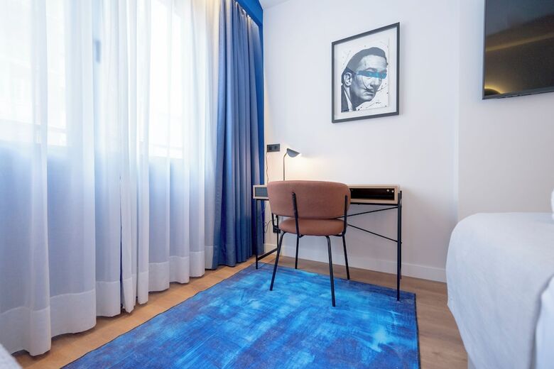 Aparthotel Iconic Suites
