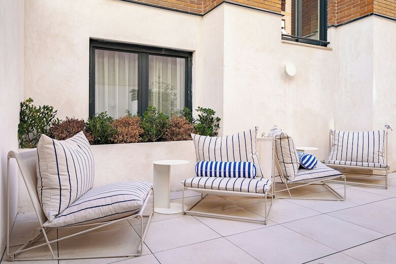 Aparthotel Iconic Suites