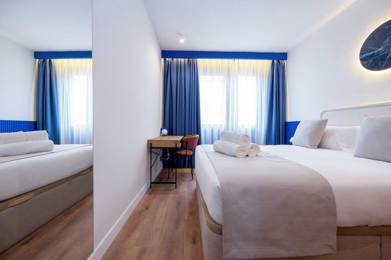 Aparthotel Iconic Suites