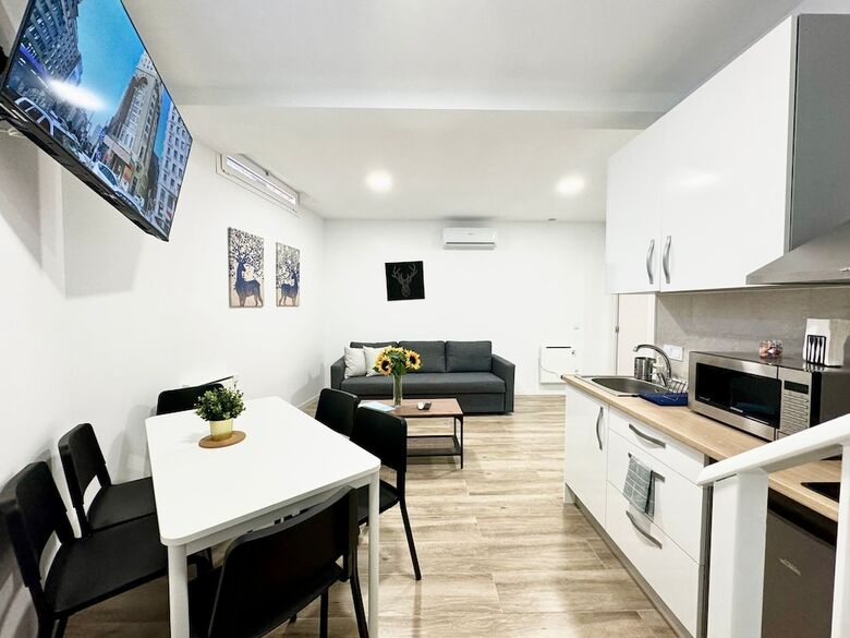Aparthotel Universidad By Oshun Apartments
