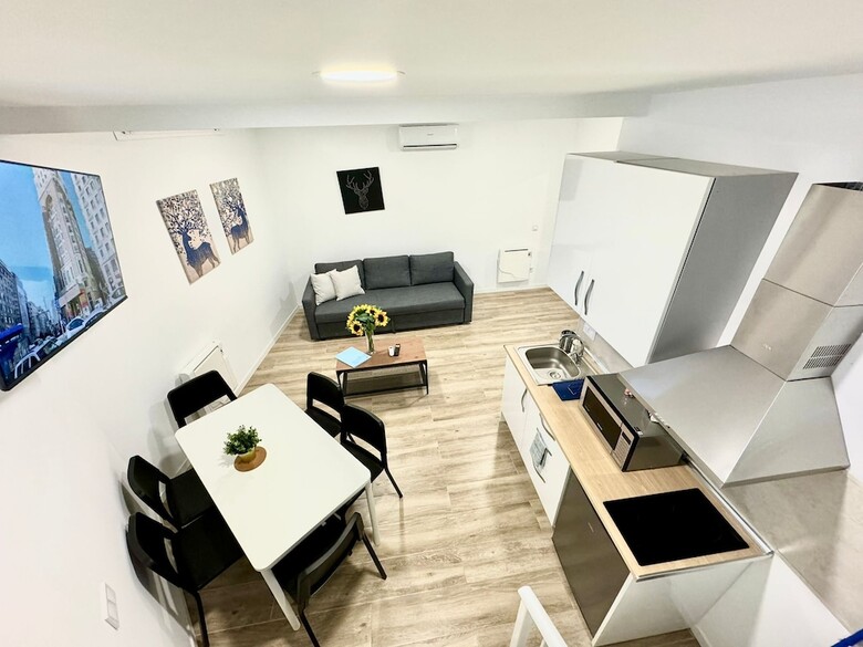 Aparthotel Universidad By Oshun Apartments