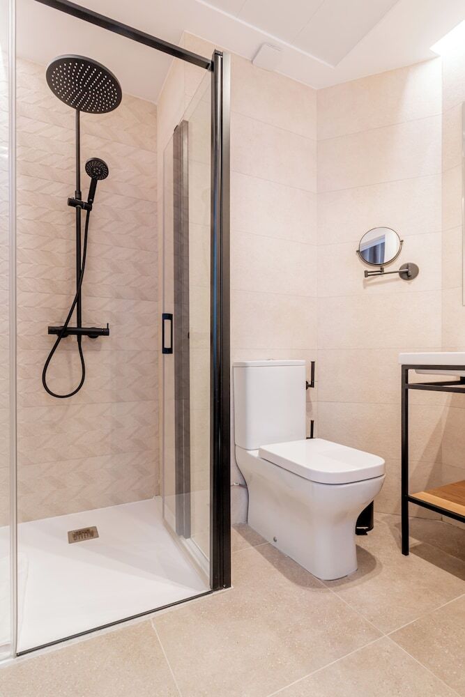 Hotel Home Art Apartments Bernab�u