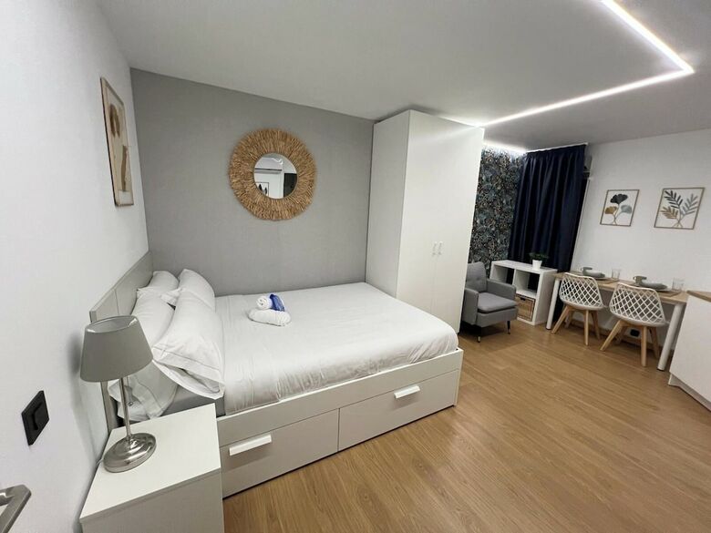 Hotel Modular Suites Alfonso Gomez