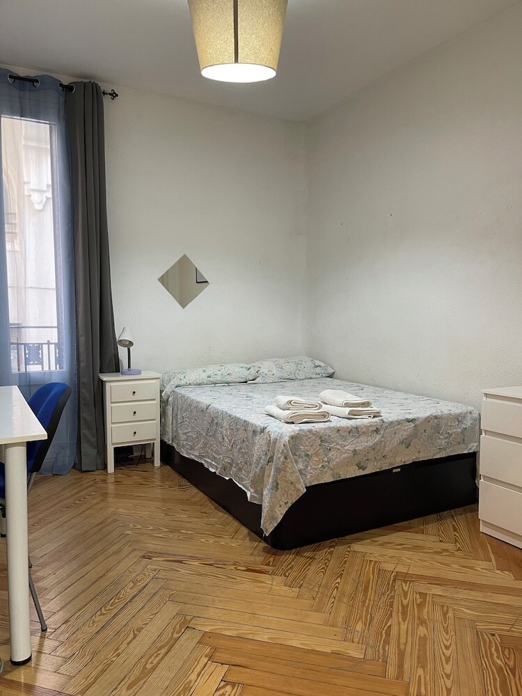 Bed & Breakfast Flor Baja Hostal