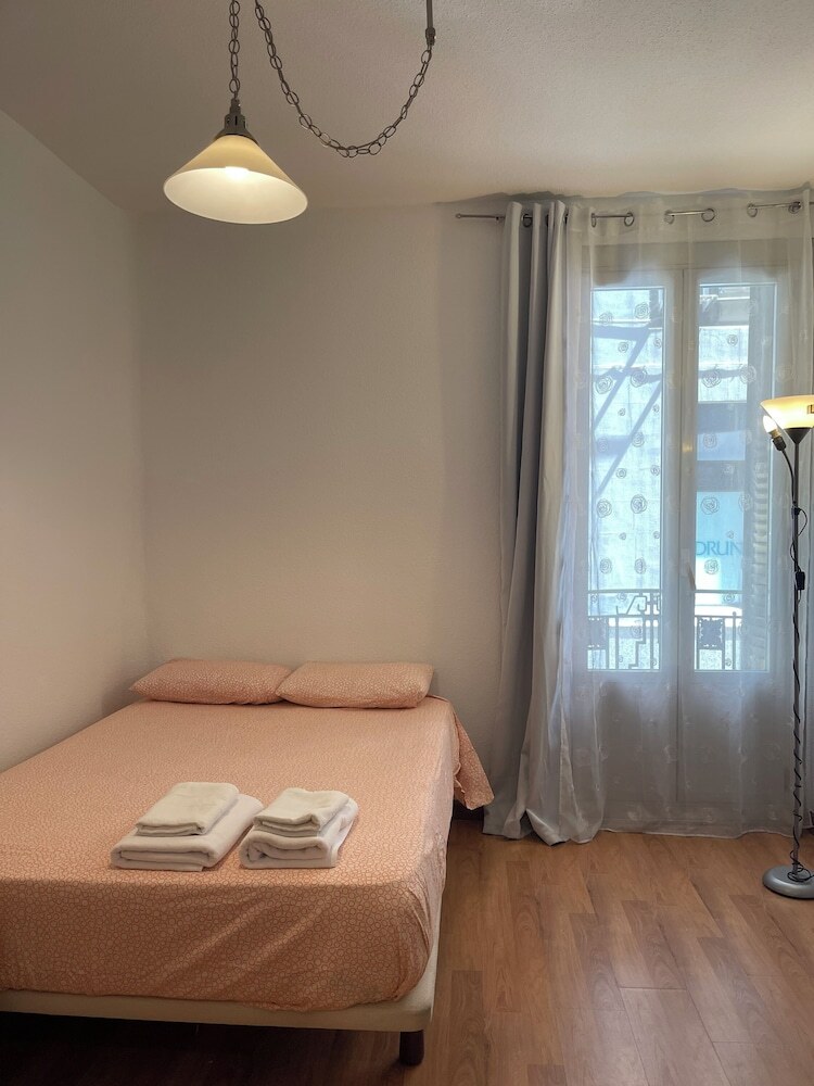 Bed & Breakfast Flor Baja Hostal