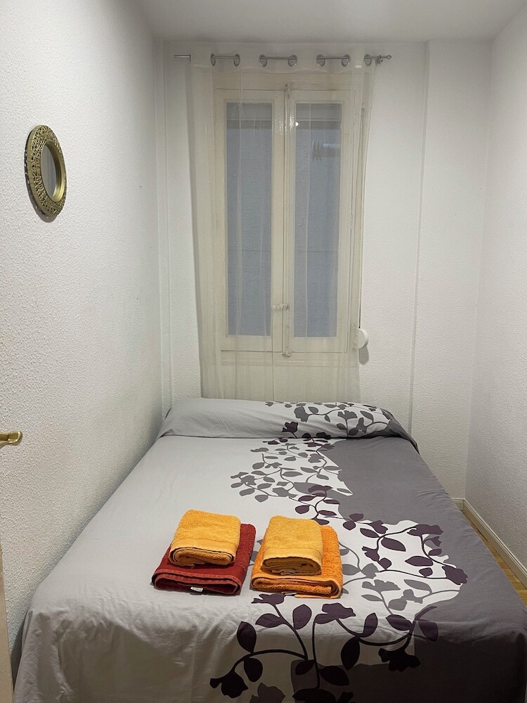 Bed & Breakfast Flor Baja Hostal