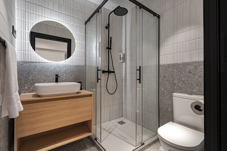 Hotel Style Suites By Olala Homes