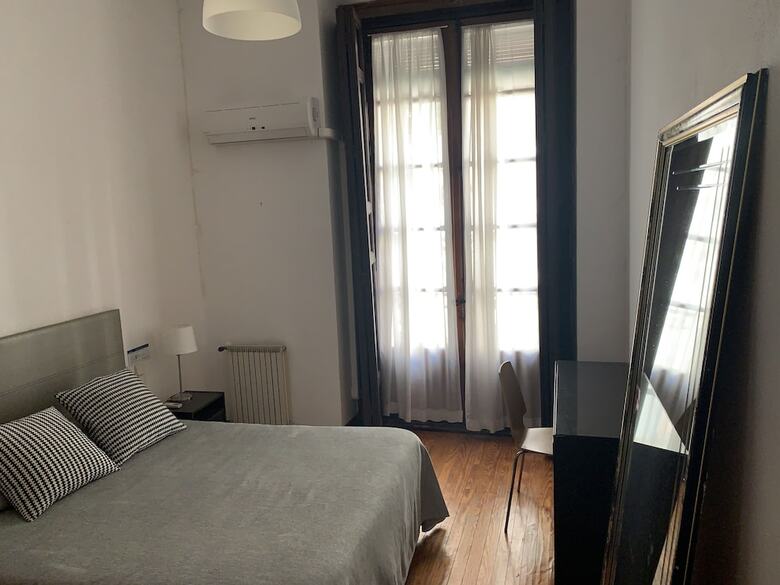 Aparthotel Lofts Puerta Del Sol