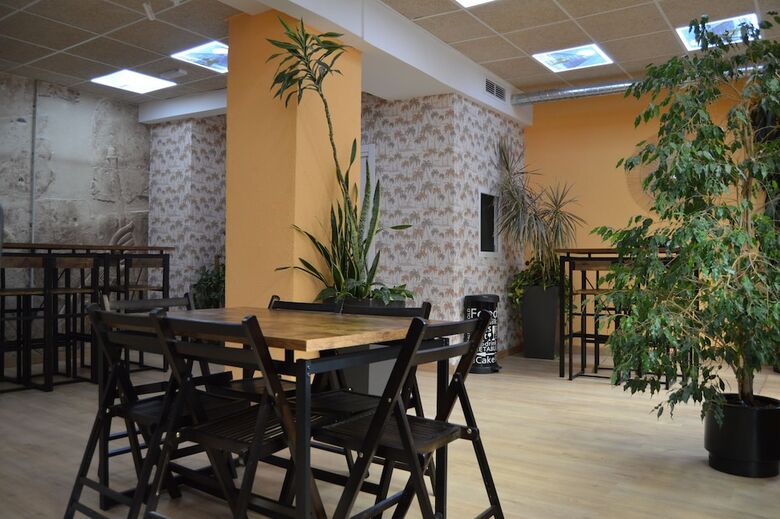 Hostal Debod Hostel