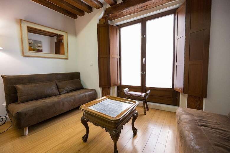Aparthotel Apartamentos Huertas