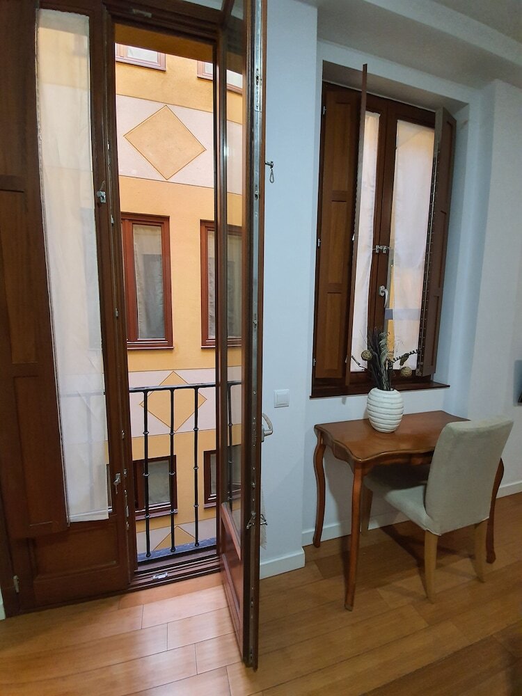 Aparthotel Apartamentos Huertas