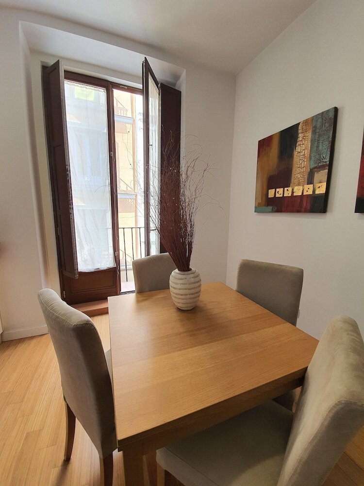 Aparthotel Apartamentos Huertas