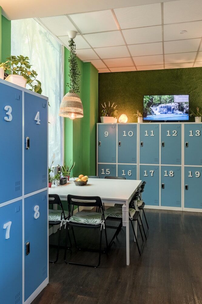 Oxygen Hostel