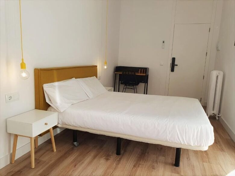 Hostal Manuela By Gaiarooms