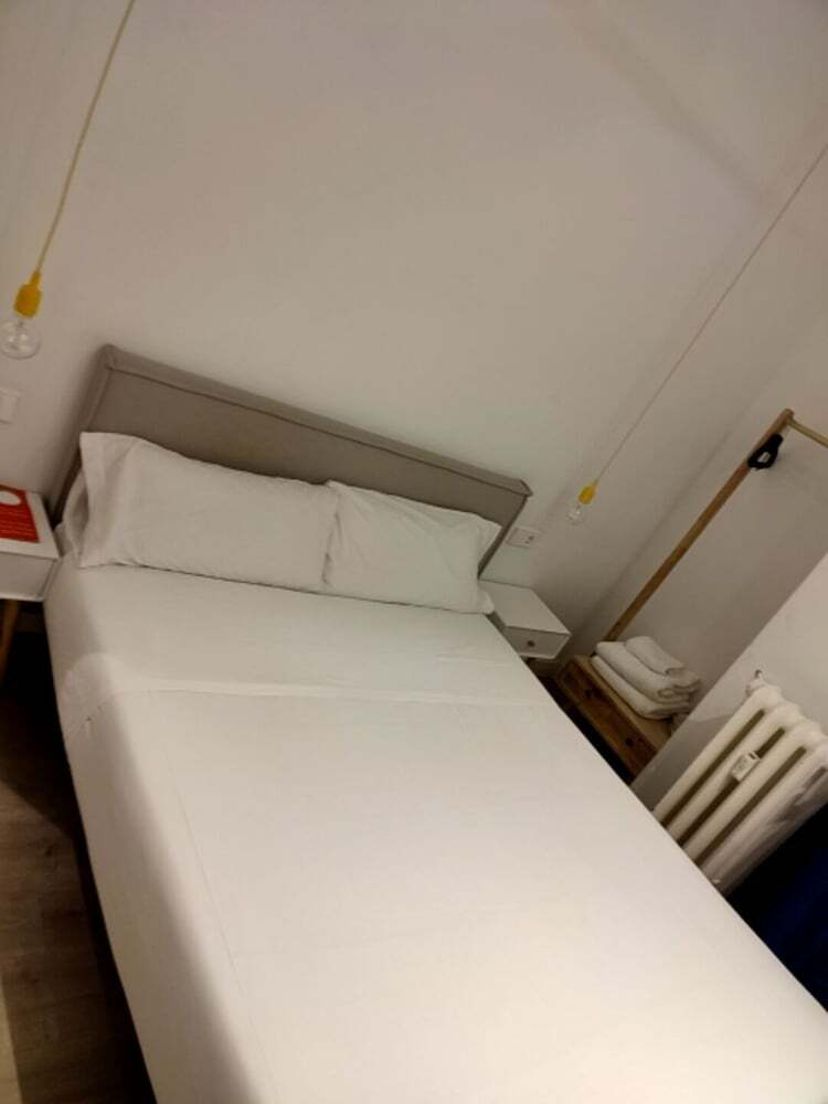 Hostal Manuela By Gaiarooms