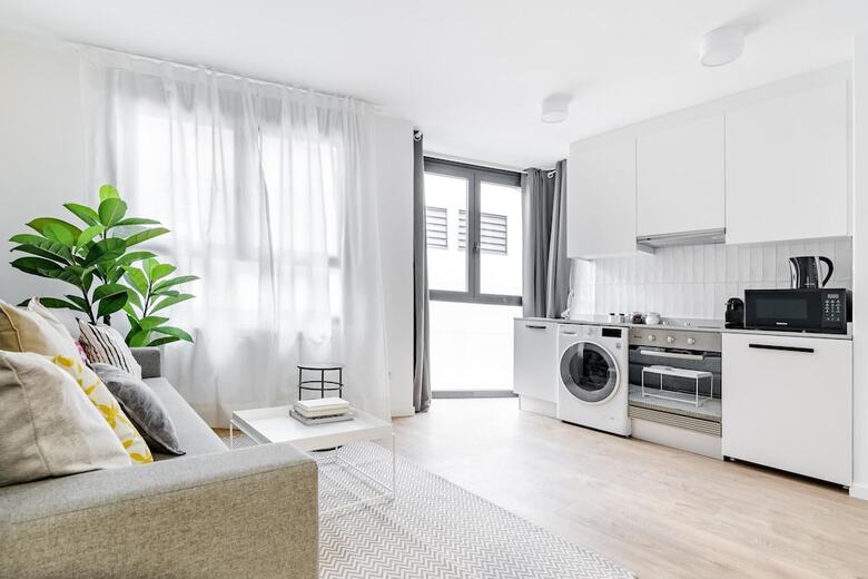 Aparthotel Color Apartments By Olala Homes