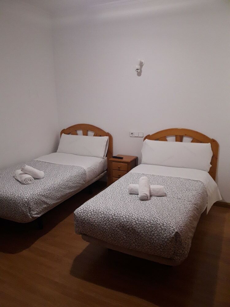 Pension Hostal New Go Inn