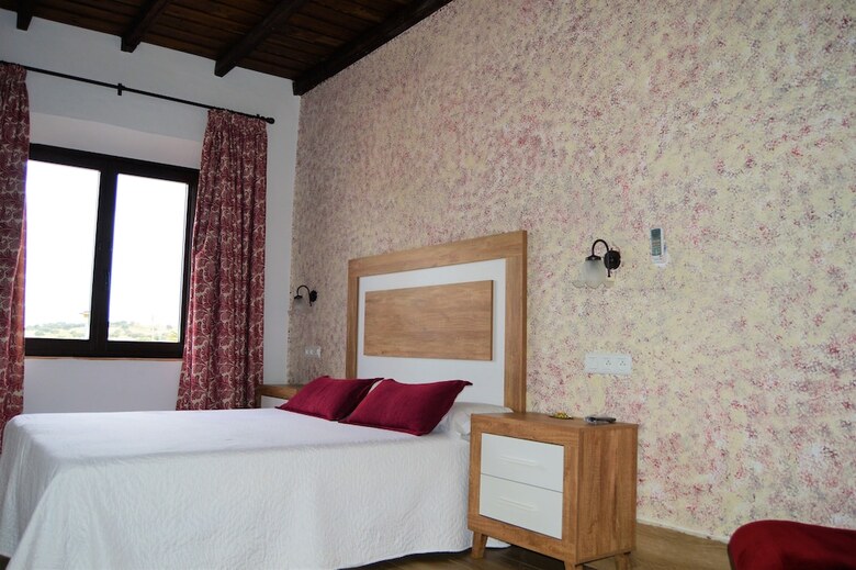 Hotel Apartamentos Tur�sticos Los Alisos