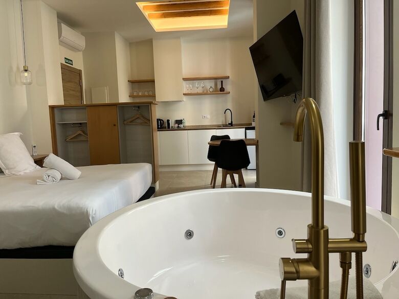 Aparthotel Reina Victoria Mercado